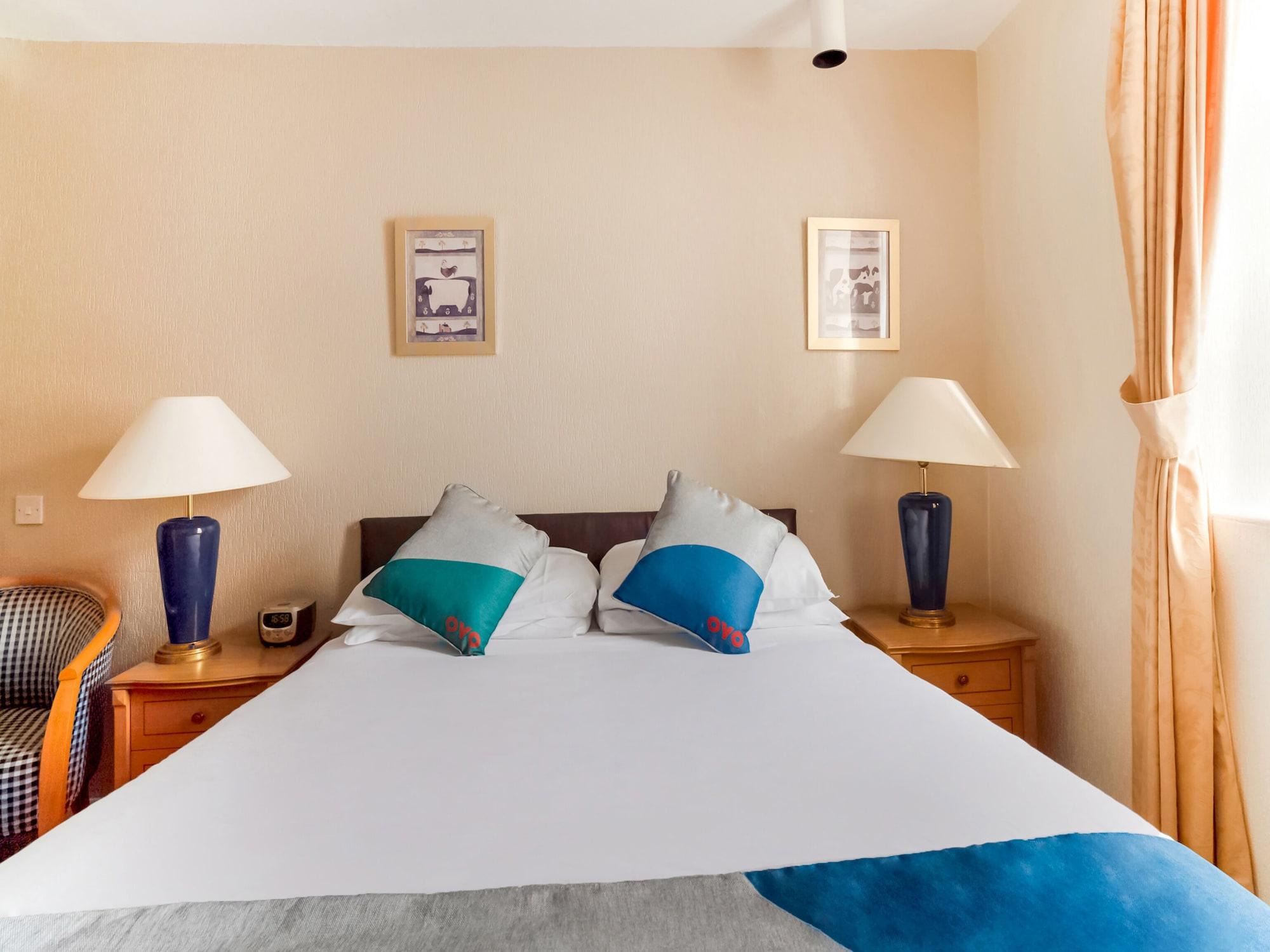 Oyo The Palm Court Hotel Истбурн Экстерьер фото