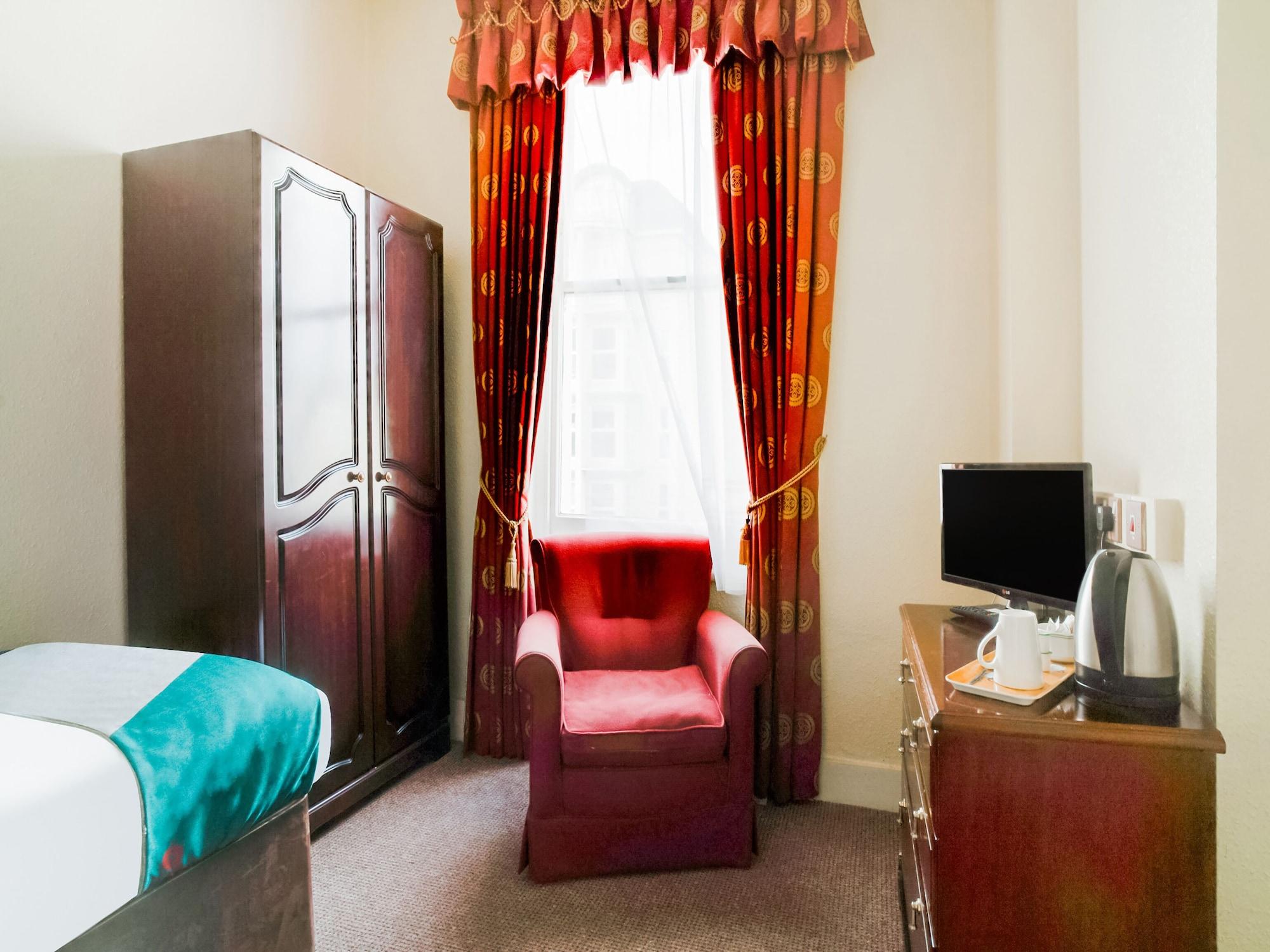 Oyo The Palm Court Hotel Истбурн Экстерьер фото