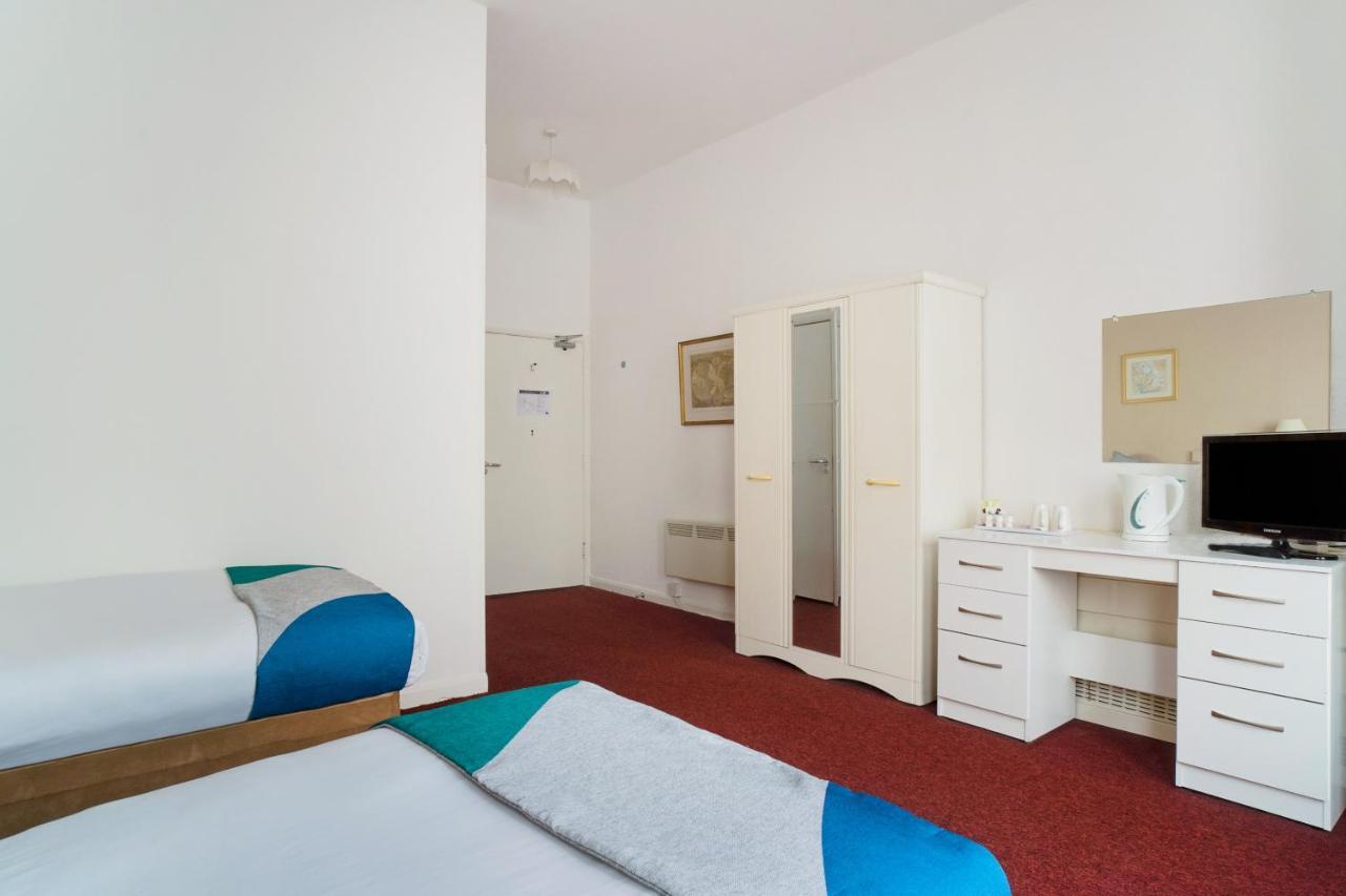 Oyo The Palm Court Hotel Истбурн Экстерьер фото