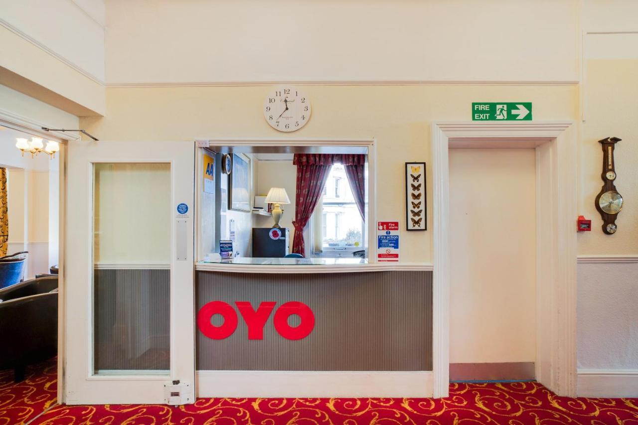 Oyo The Palm Court Hotel Истбурн Экстерьер фото